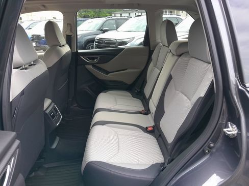 Certified 2023 Subaru Forester Premium AWD/4WD image 30