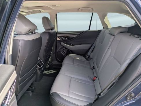 Used 2023 Subaru Outback Limited AWD/4WD image 15