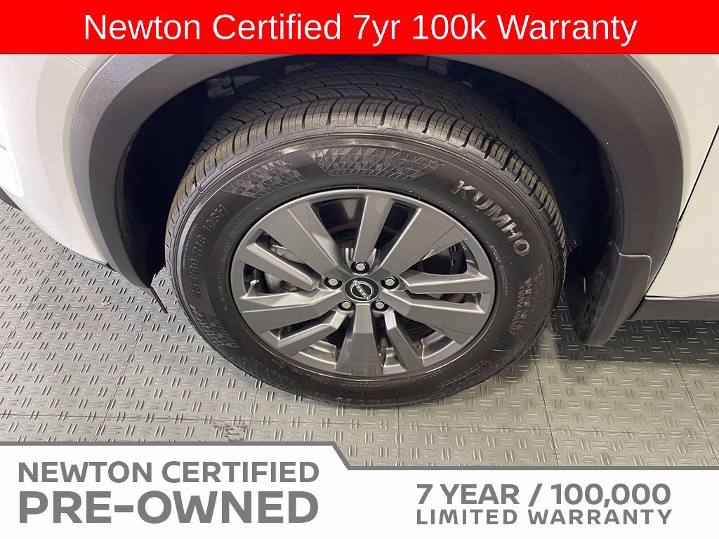 Used 2025 Nissan Pathfinder SV w/ SV Premium Package FWD image 49