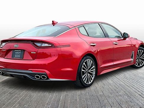 Certified 2019 Kia Stinger image 2