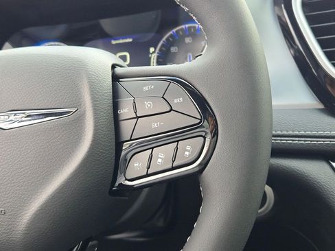 New 2026 Chrysler Pacifica Limited w/ S Appearance Package image 34