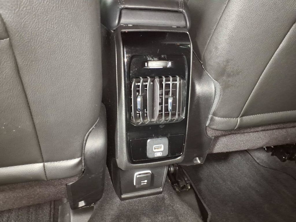 Used 2024 Jeep Compass Limited AWD/4WD image 10