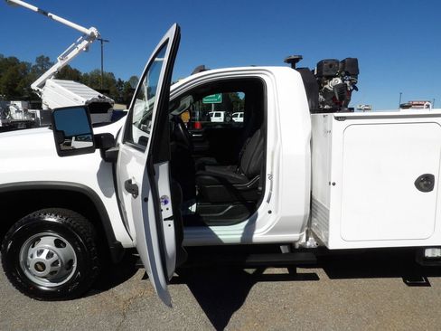 Used 2022 Chevrolet Silverado 3500 W/T w/ WT Fleet Convenience Package AWD/4WD image 13