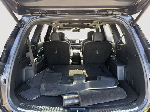 Used 2024 Kia Telluride SX X-Line AWD/4WD image 25