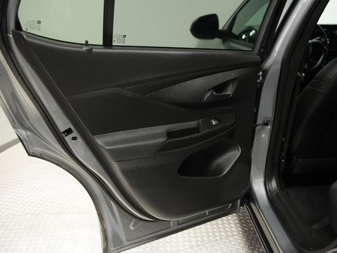 Used 2024 Buick Envista Preferred w/ Convenience I Package image 19