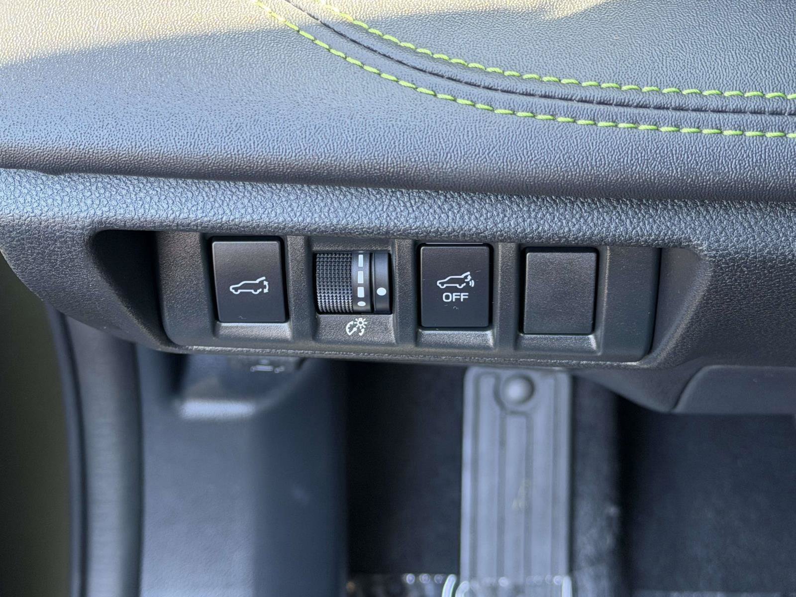 Used 2025 Subaru Outback Onyx Edition AWD/4WD image 19