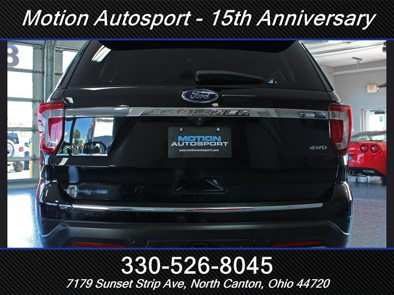 Used 2018 Ford Explorer XLT w/ Equipment Group 201A AWD/4WD image 6