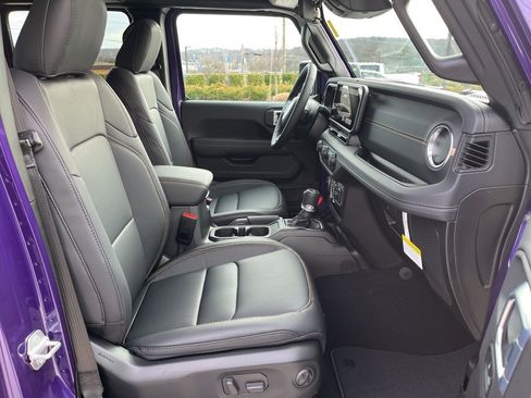 New 2026 Jeep Gladiator Sport image 26