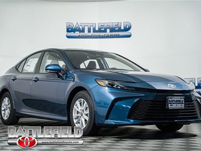 New 2026 Toyota Camry LE w/ Convenience Package