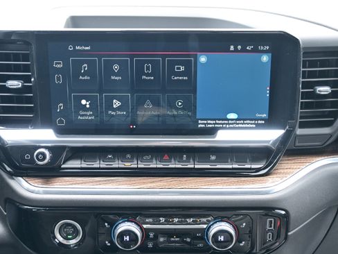 Used 2024 GMC Sierra 1500 Elevation image 19