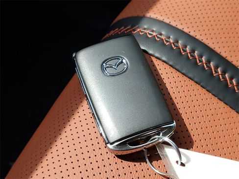 New 2025 MAZDA CX-50 Meridian Edition w/ Weather Package image 33