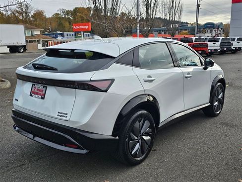 Certified 2024 Nissan Ariya AWD image 5