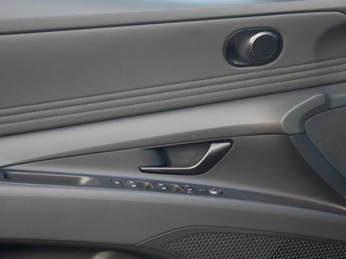 New 2026 Hyundai Elantra SEL Sport Premium FWD image 31