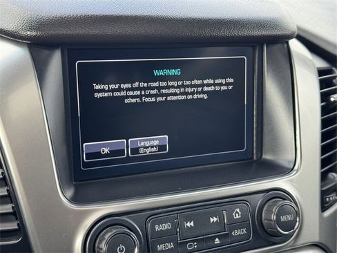 Certified 2018 Chevrolet Suburban LT image 15