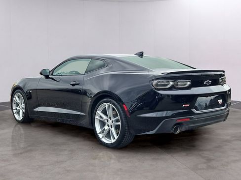 Certified 2021 Chevrolet Camaro LT w/ RS Package image 6