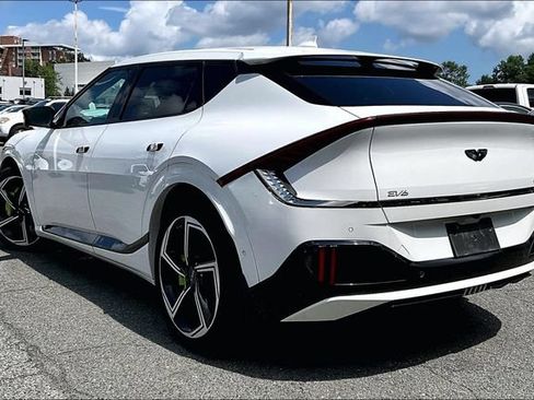 Used 2023 Kia EV6 GT AWD/4WD image 3