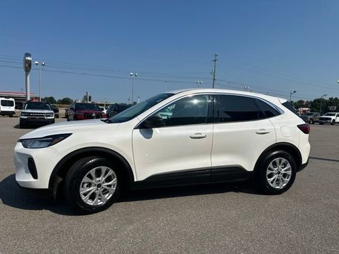 Used 2023 Ford Escape Active FWD image 30