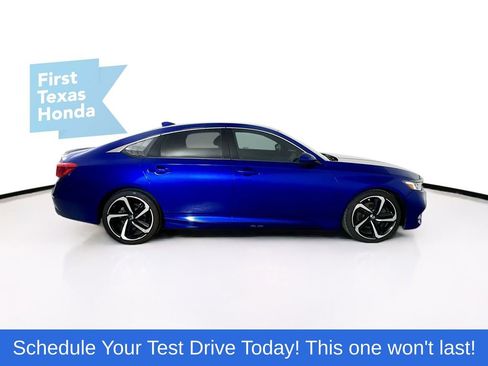 Used 2018 Honda Accord Sport image 9