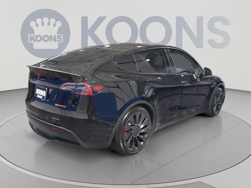 Used 2023 Tesla Model Y Performance AWD/4WD image 7