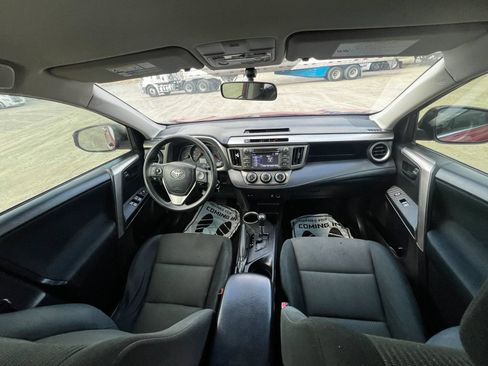 Used 2015 Toyota RAV4 LE FWD image 14