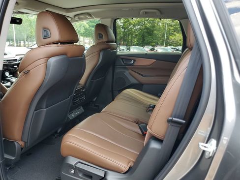 Certified 2024 Acura MDX FWD w/ Technology Package image 13