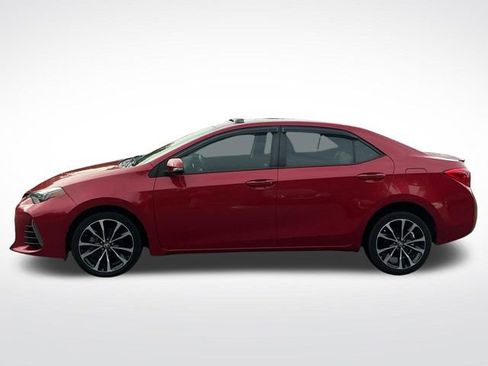 Used 2017 Toyota Corolla L FWD image 3
