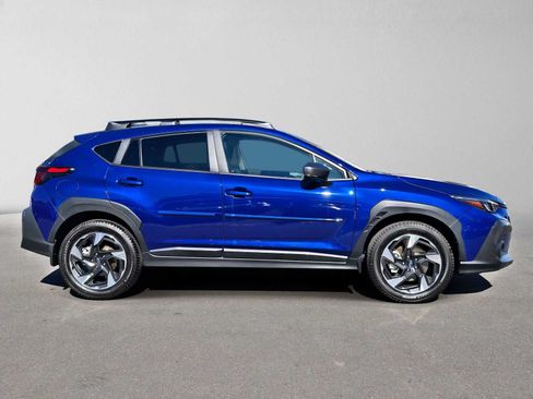 Used 2025 Subaru Crosstrek 2.5i Limited w/ Crosstrek Mirror Package AWD/4WD image 2