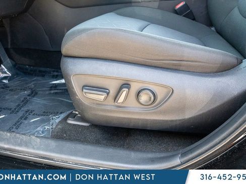 Used 2024 Toyota RAV4 XLE FWD image 18