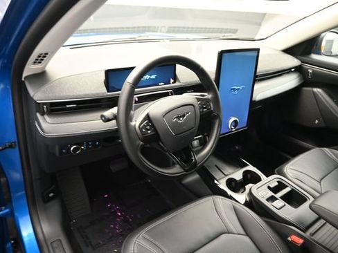 Certified 2025 Ford Mustang Mach-E Premium AWD/4WD image 9