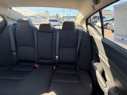 Used 2025 Nissan Altima 2.5 SV image 37