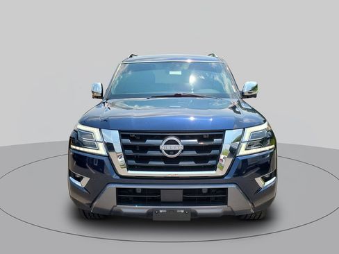 Used 2021 Nissan Armada Platinum w/ Captain's Chairs Package RWD image 8