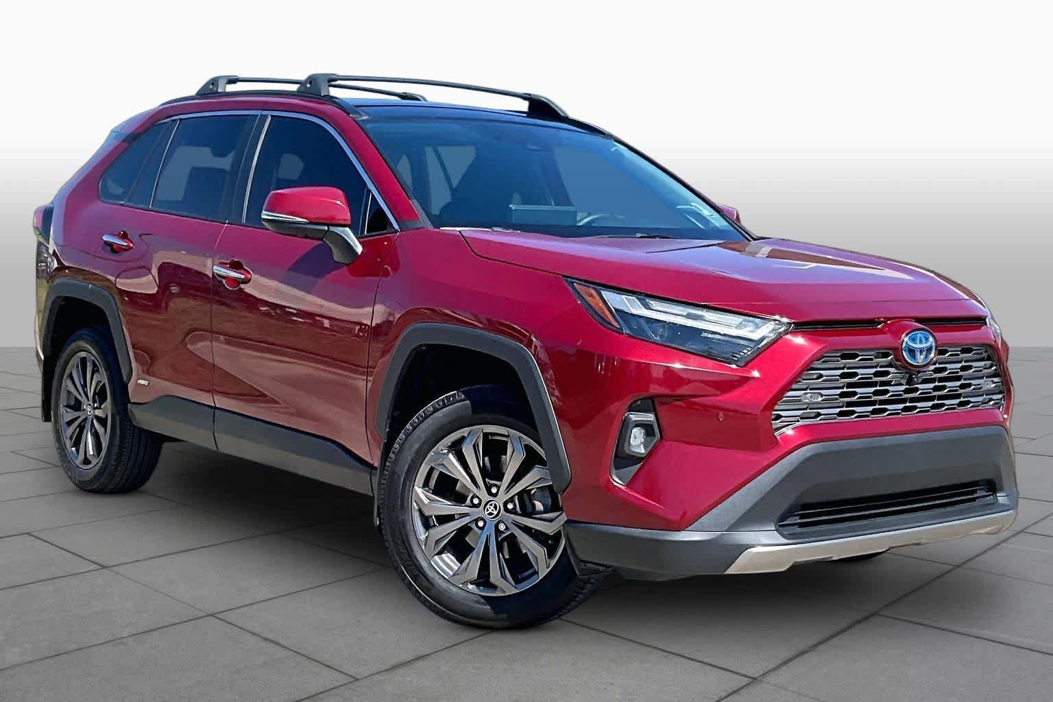 Used 2024 Toyota RAV4 Limited w/ Advanced Technology Package AWD/4WD image 3