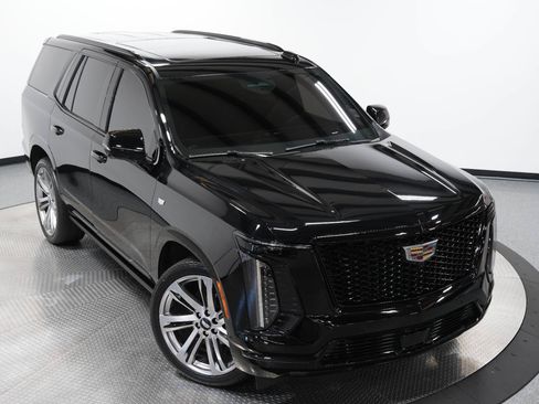 Used 2025 Cadillac Escalade Sport Platinum AWD/4WD image 57