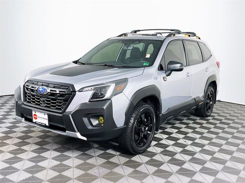 Used 2025 Subaru Forester Wilderness w/ Convenience Package image 3