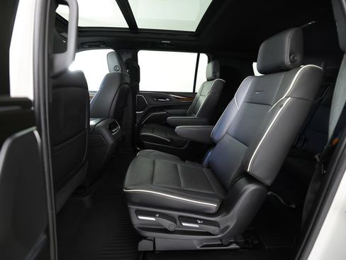Used 2024 Cadillac Escalade ESV Premium Luxury w/ LPO, Floor Liner Package AWD/4WD image 16