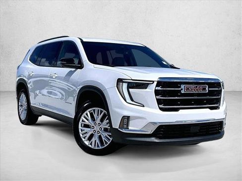 Used 2024 GMC Acadia Elevation w/ Luxury Package FWD image 12