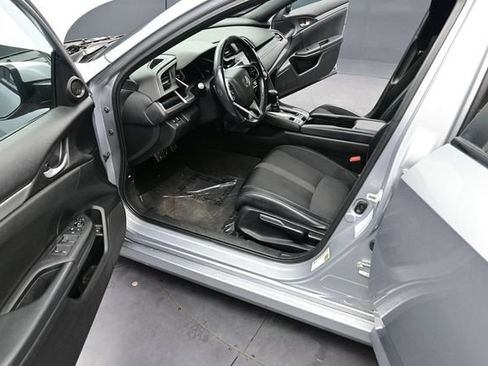 Used 2021 Honda Civic Sport image 16