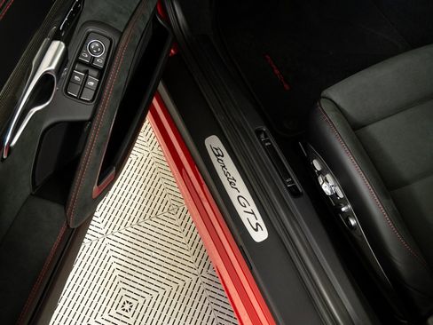 New 2025 Porsche 718 Boxster GTS image 8