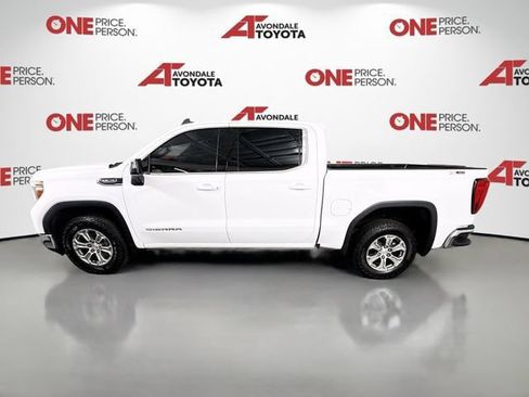 Used 2020 GMC Sierra 1500 SLE w/ SLE Value Package AWD/4WD image 4