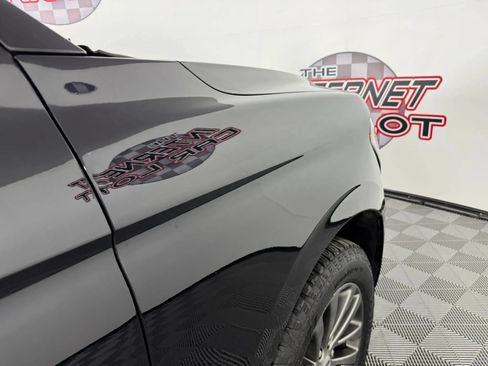 Used 2020 Ford Expedition Limited w/ Equipment Group 301A AWD/4WD image 35