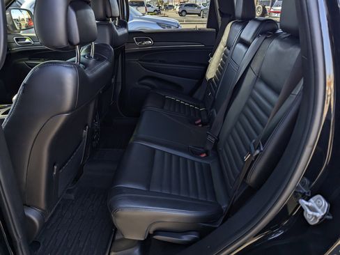 Used 2021 Jeep Grand Cherokee Limited X image 8