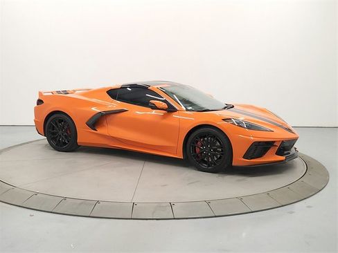 Used 2024 Chevrolet Corvette Stingray w/ Z51 Performance Package image 8