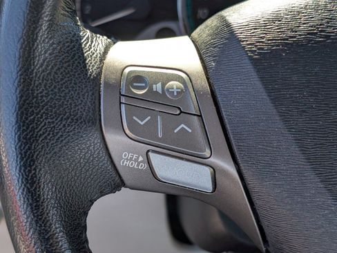 Used 2010 Toyota Venza AWD image 24