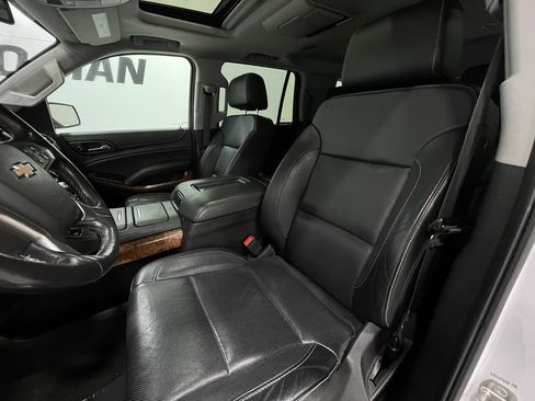 Used 2018 Chevrolet Tahoe Premier image 16