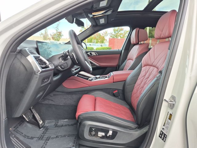 Used 2027 BMW X6 xDrive40i AWD/4WD image 16