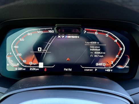 Used 2022 BMW X7 M50i image 35