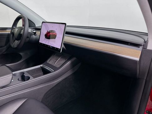 Used 2022 Tesla Model Y Performance AWD/4WD image 29