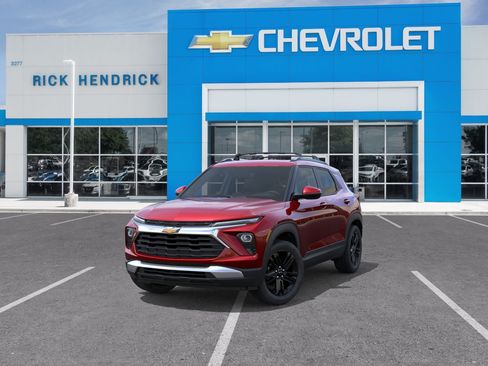 New 2026 Chevrolet TrailBlazer LT w/ Midnight Edition FWD image 10