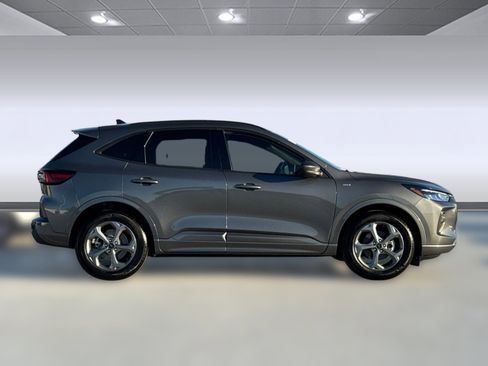 Used 2024 Ford Escape ST-Line w/ Tech Pack #1 image 7