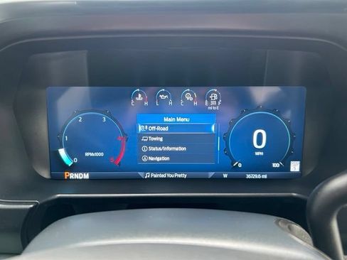 Used 2024 Ford F350 Platinum w/ Tremor Off-Road Package AWD/4WD image 33